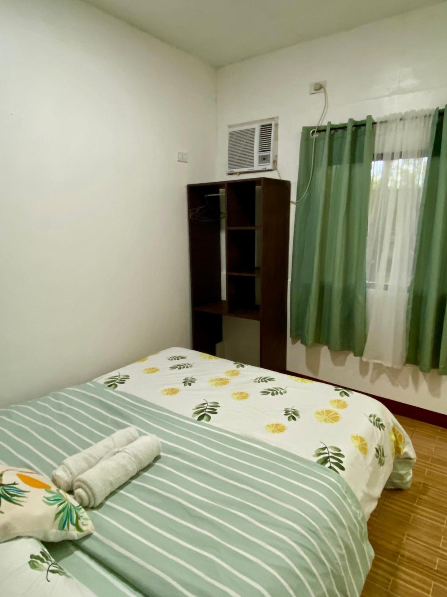 Moalboal Panagsama Beach Topbudz Hostel Εξωτερικό φωτογραφία