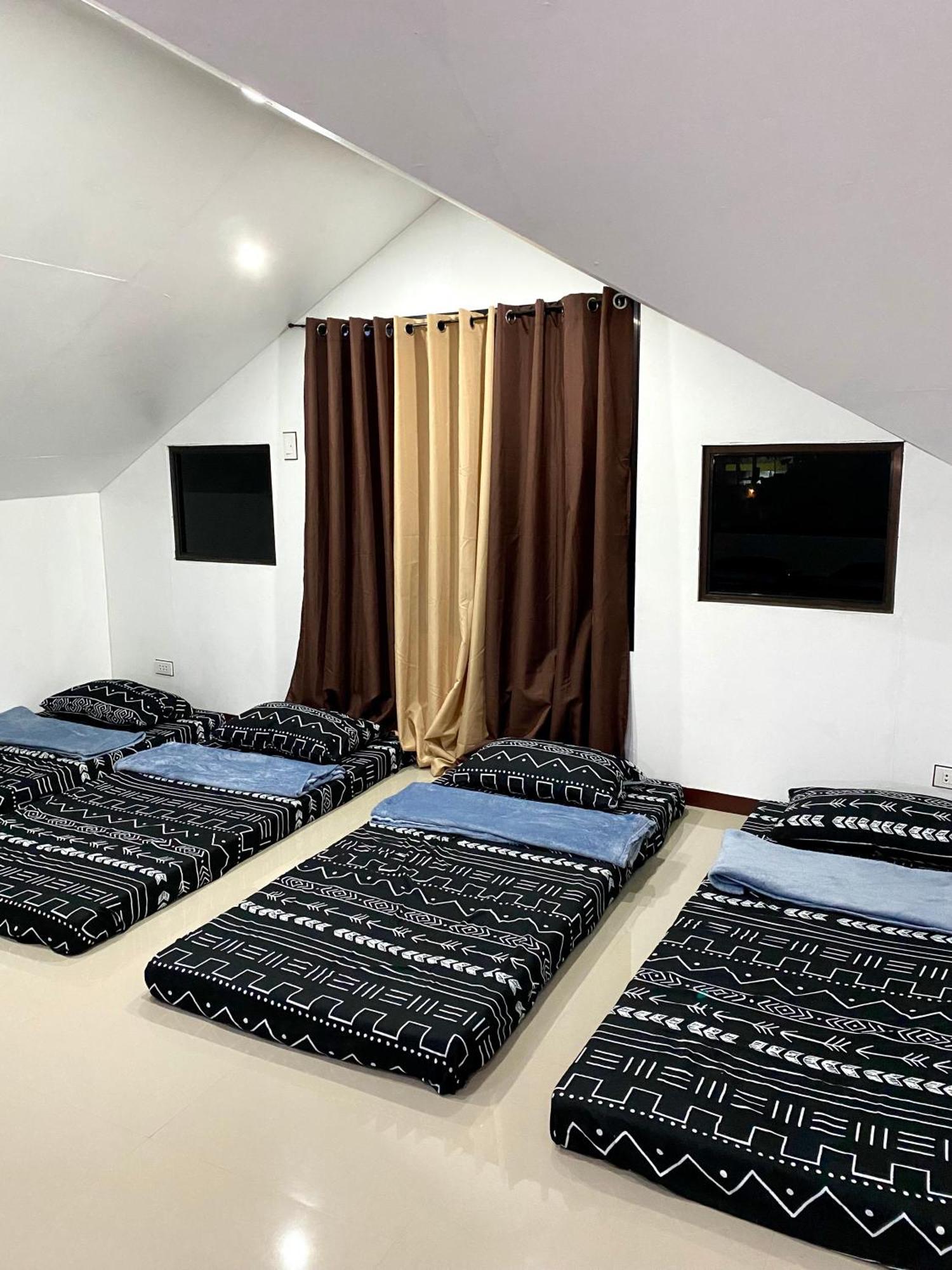Moalboal Panagsama Beach Topbudz Hostel Εξωτερικό φωτογραφία